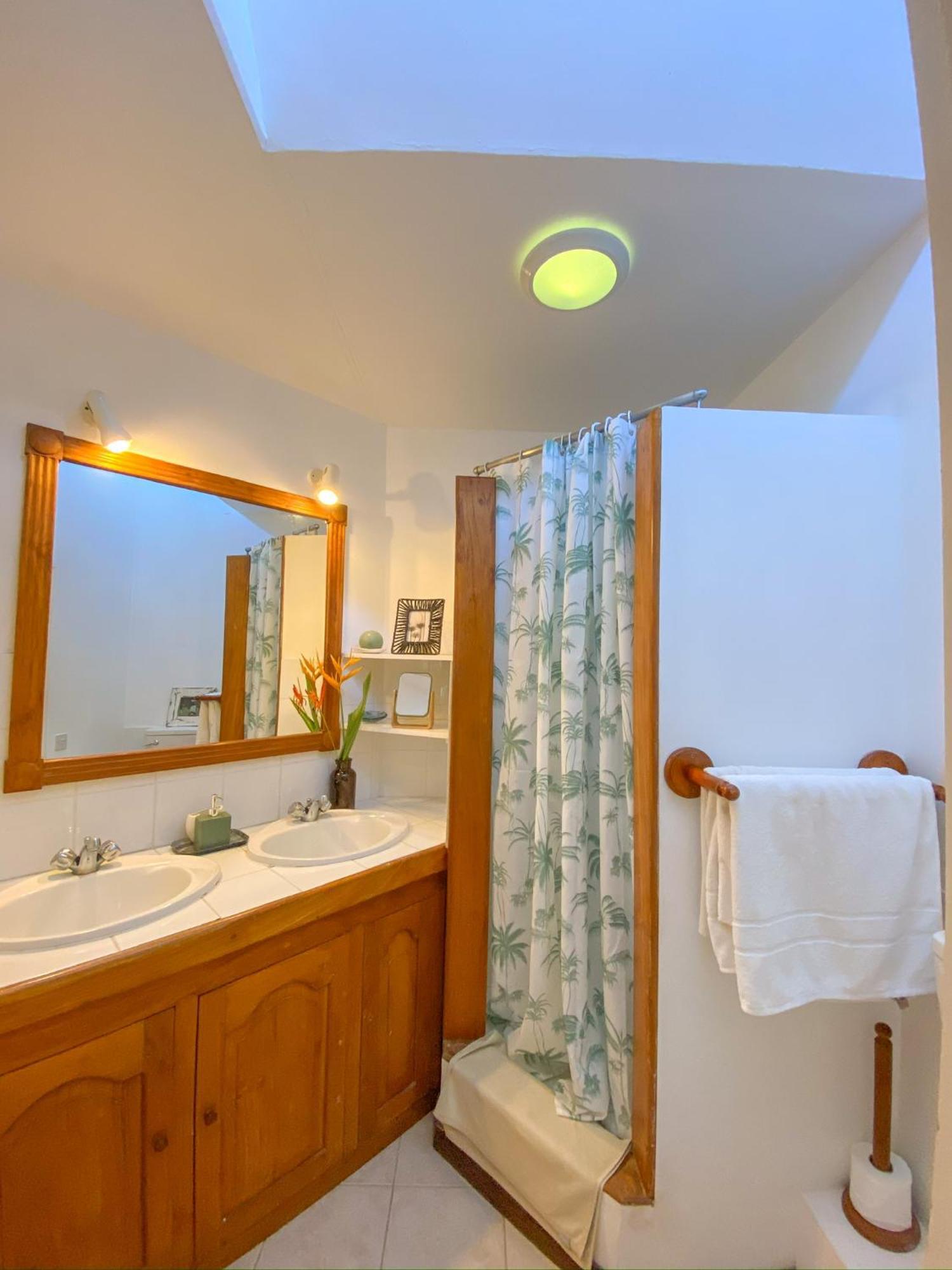 Chic Home With Private Pool, 1 Min To Beach Cap Malheureux Exterior photo